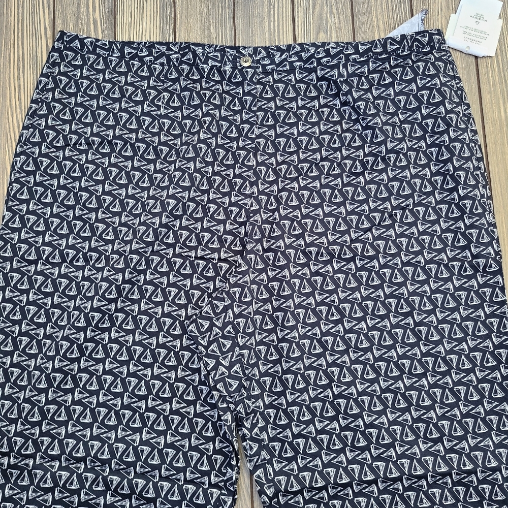 Liz Claiborne blue print capri pants - Picture 7 of 11